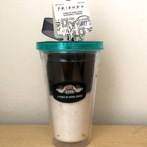 Friends The Television Series 2 pairs of home socks 🧦 & reusable tumbler